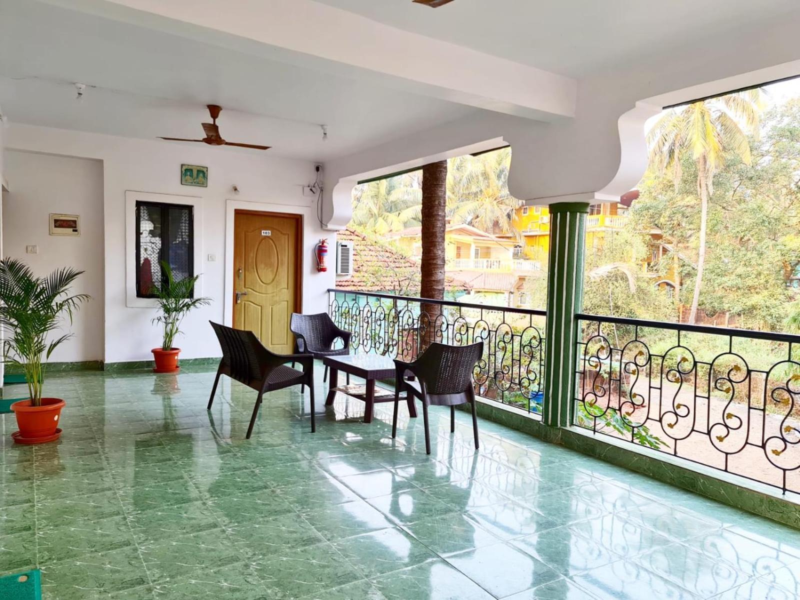 Jackson'S Beach House Калангут Экстерьер фото